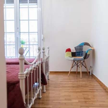 The Pop & Art Cozy Apartment Piraeus