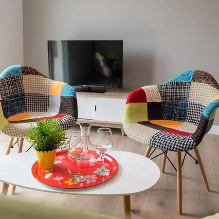 The Pop & Art Cozy * Piraeus